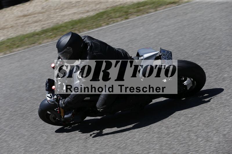 /15 22.05.2026  Plüss Moto Sport  Discover the Bike ADR /Gruppe gelb - Bike 2/unklar